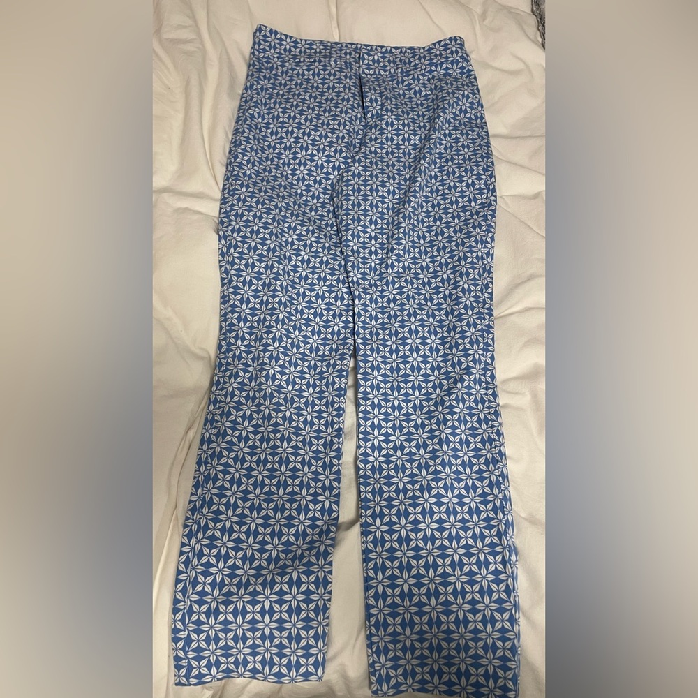 Old Navy Pixie Skinny pants size 6
